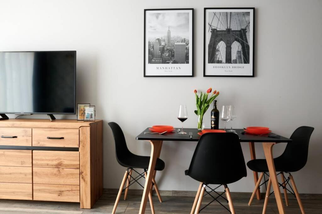 לובלין Easy Rent Apartments - Crystal מראה חיצוני תמונה